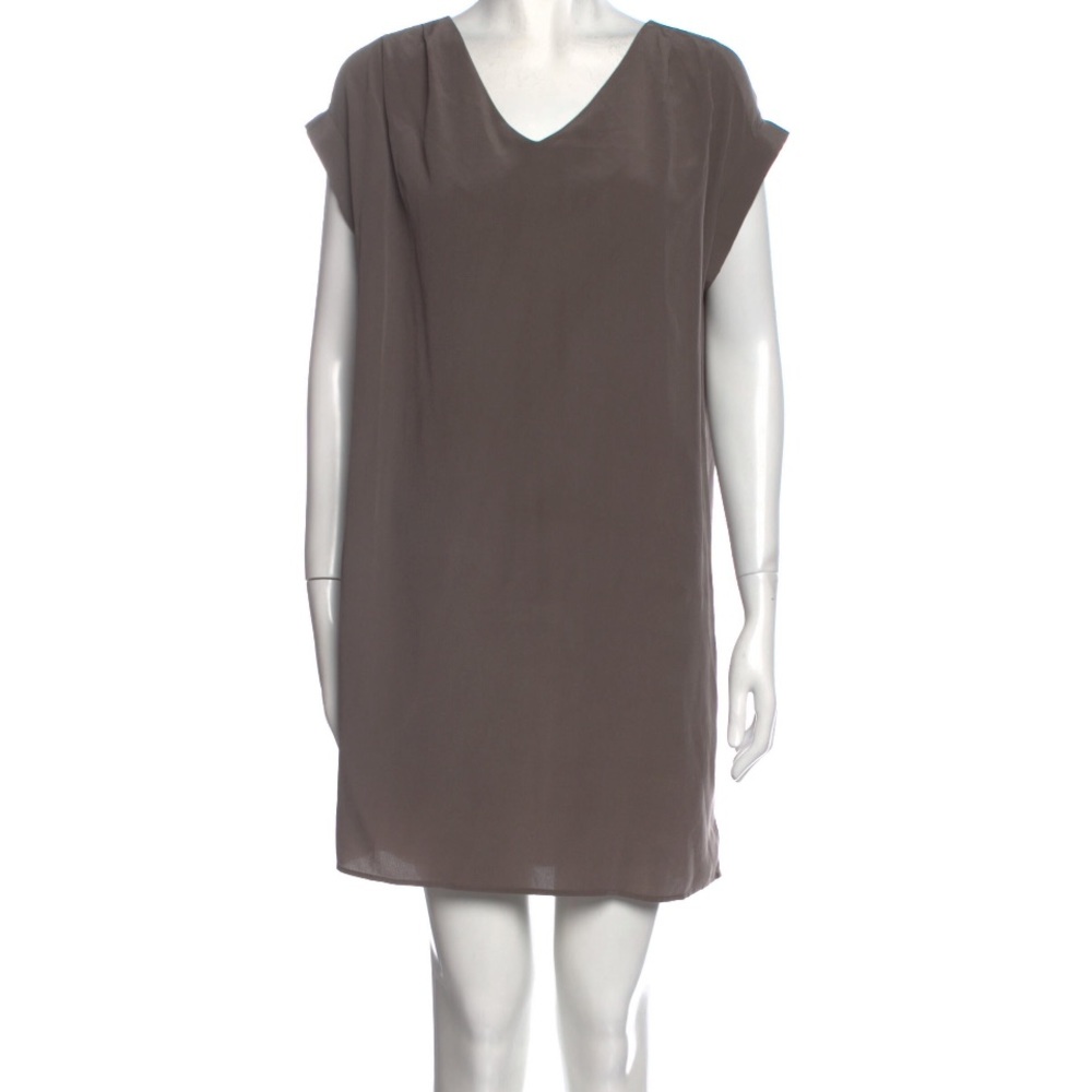 Cynthia Rowley
Silk Mini Dress
Size: XL I US 12